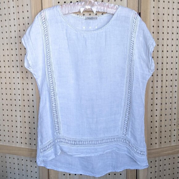 Alessia Pacini white linen blouse with cap sleeves and lace cut-outs - Picture 1 of 10